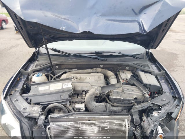 Volkswagen 2015 2015 1VWAT7A38FC108691 Image 10