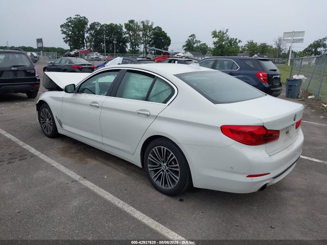 2017 BMW 530I WBAJA7C3XHG906463 Photo 2