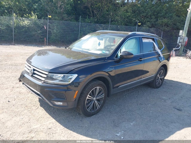 Volkswagen Tiguan 2018 3VV2B7AX4JM157330 Image 2