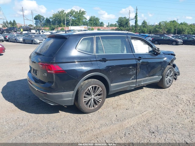 Volkswagen Tiguan 2018 3VV2B7AX4JM157330 Image 4