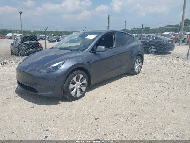 2023 TESLA MODEL Y 7SAYGDEE7PA164500 Photo 1