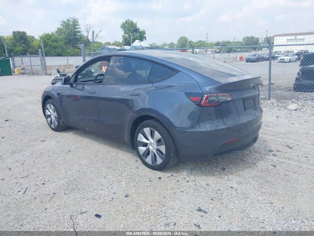 2023 TESLA MODEL Y 7SAYGDEE7PA164500 Photo 2