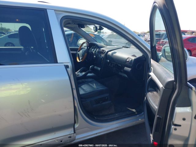 2004 PORSCHE CAYENNE WP1AC29PX4LA90445 Photo 4