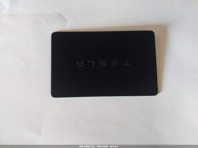 2026 TESLA MODEL Y 7SAYGDEE5TF325116 Photo 10