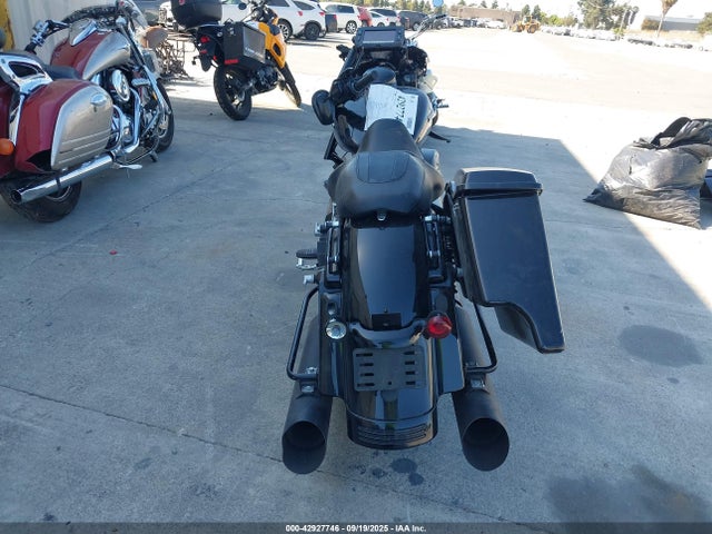 Harley-Davidson Road Glide Special 2018 1HD1KTC30JB683313 Image 6