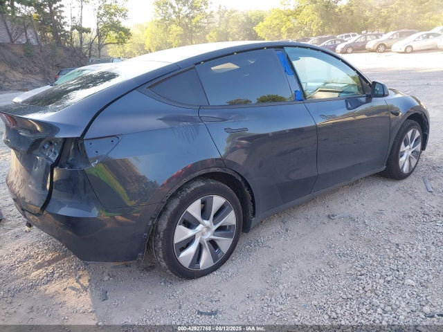 2024 TESLA MODEL Y 7SAYGDED1RF072568 Photo 3