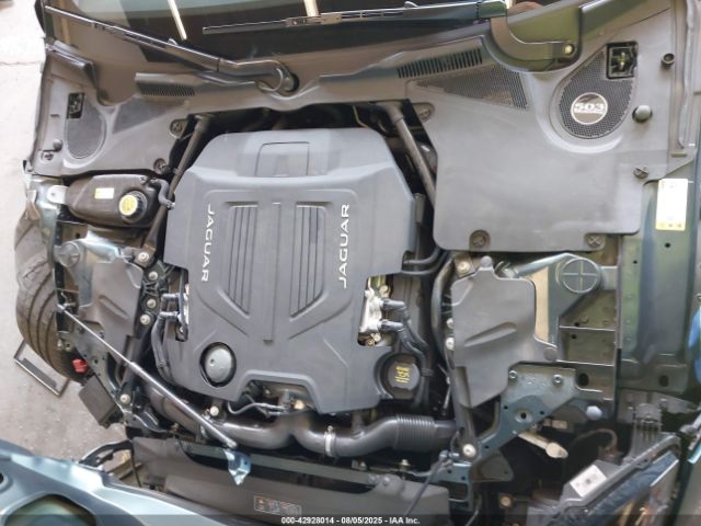 2016 JAGUAR F-TYPE SAJWJ6FV7G8K26756 Photo 9