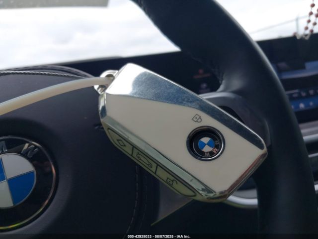 2025 BMW X7 5UX23EM03S9W59520 Photo 10