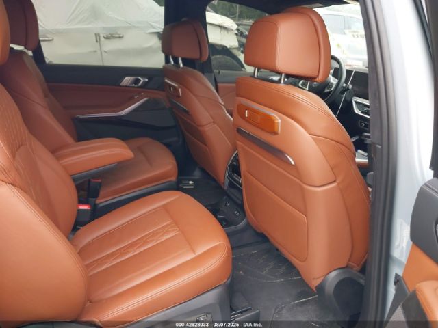 2025 BMW X7 5UX23EM03S9W59520 Photo 7