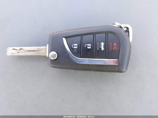 Toyota Camry Le Awd 2022 4T1C11BK8NU070159 Image 11