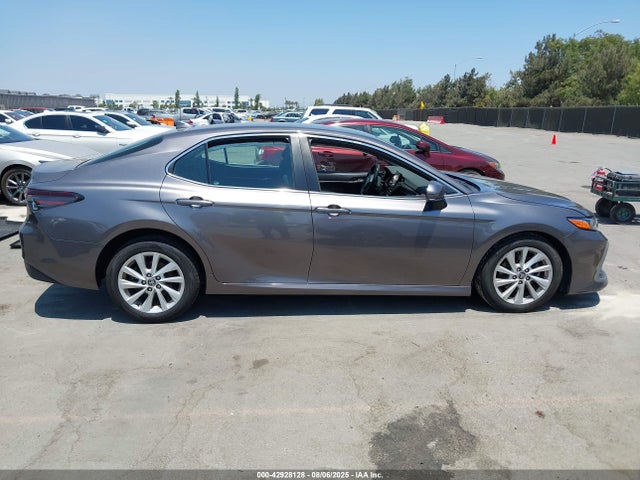 Toyota Camry Le Awd 2022 4T1C11BK8NU070159 Image 14