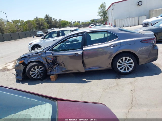 Toyota Camry Le Awd 2022 4T1C11BK8NU070159 Image 15