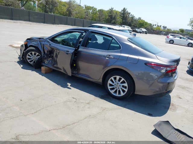 Toyota Camry Le Awd 2022 4T1C11BK8NU070159 Image 3
