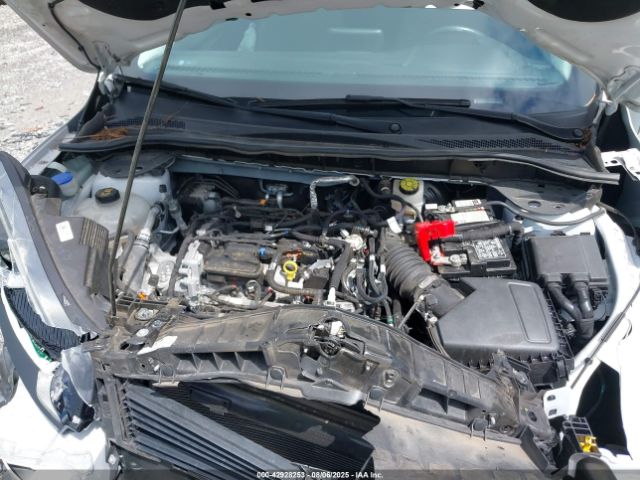 2021 FORD ESCAPE 1FMCU9G62MUA17702 Photo 9