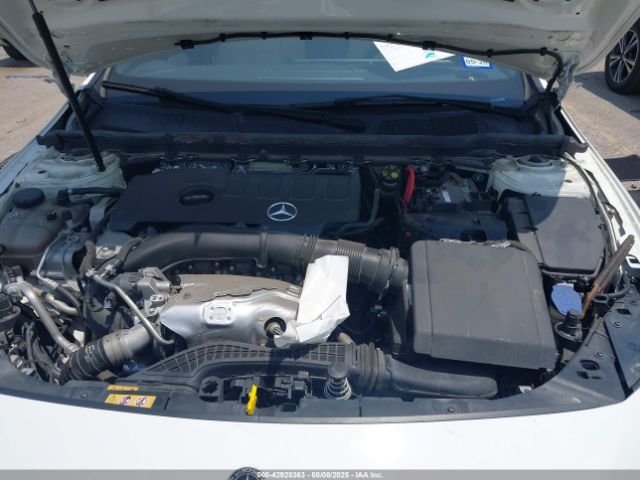2022 MERCEDES-BENZ A 220 W1K3G4EB5NJ344215 Photo 9
