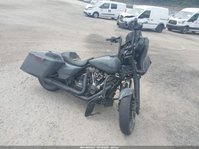2022 HARLEY-DAVIDSON FLHXST 1HD1ABL13NB671884 Photo 1