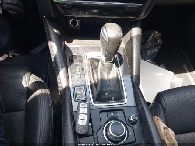JM1GL1V58H1108419 Mazda py