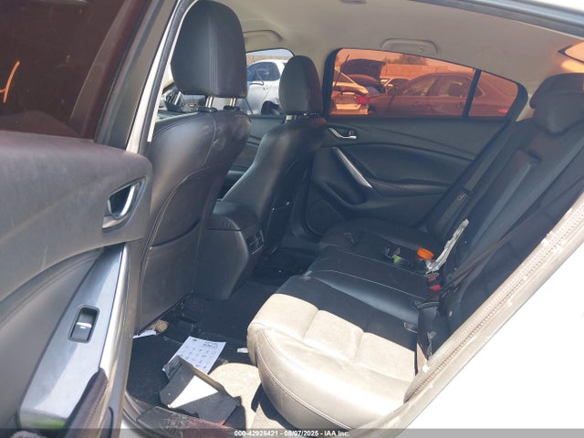 JM1GL1V58H1108419 Mazda py
