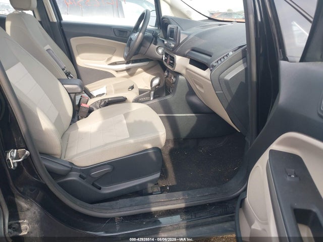 MAJ6P1SL6JC161056 Ford 2018