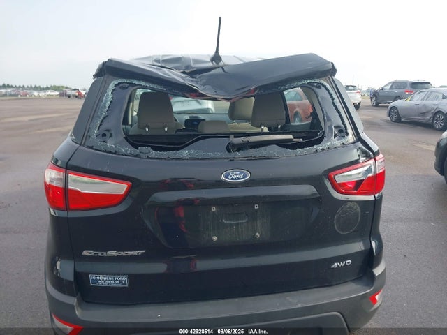 MAJ6P1SL6JC161056 Ford 2018