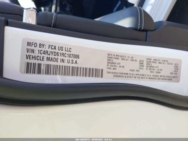 2024 JEEP GRAND CHEROKEE 4XE 1C4RJYD61RC107006 Photo 8