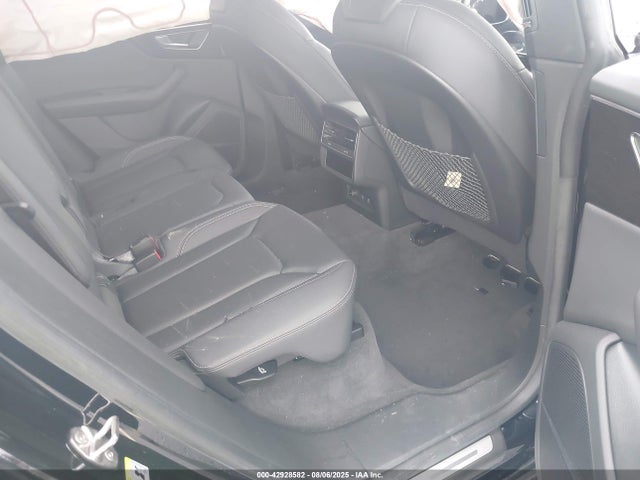 2021 AUDI Q8 WA1EVAF17MD044079 Photo 7