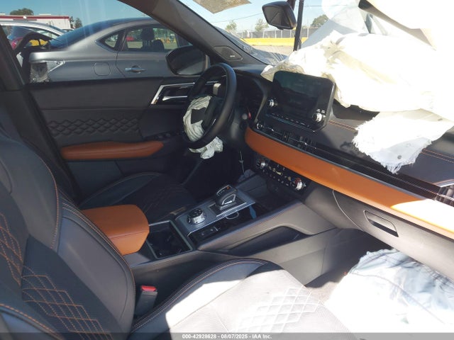 2024 MITSUBISHI OUTLANDER JA4J3WA88RZ083778 Photo 4