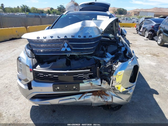 2024 MITSUBISHI OUTLANDER JA4J3WA88RZ083778 Photo 5