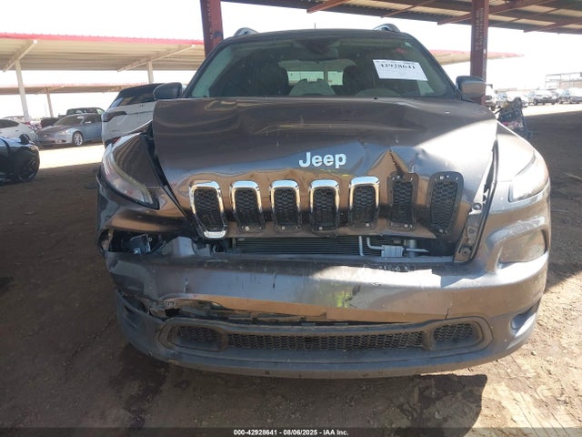 Jeep 2018 2018 1C4PJLLB0JD568835 Image 12