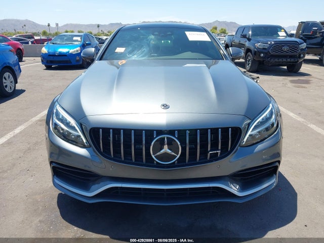 WDDWJ8GB5KF832808 Mercedes-Benz m177