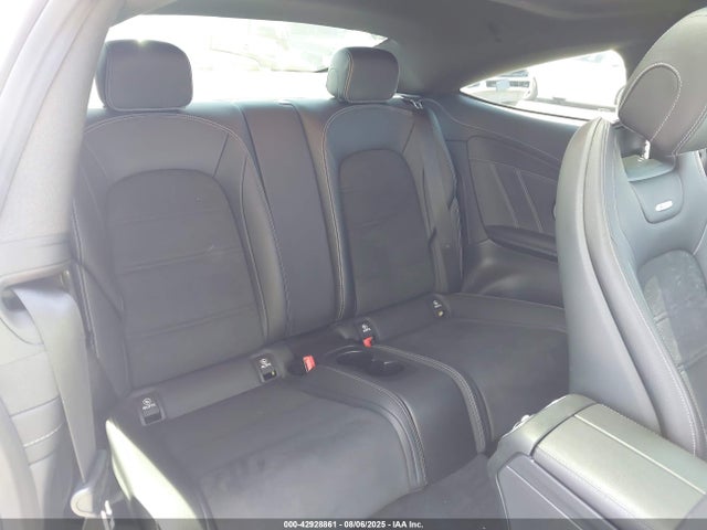 WDDWJ8GB5KF832808 Mercedes-Benz m177