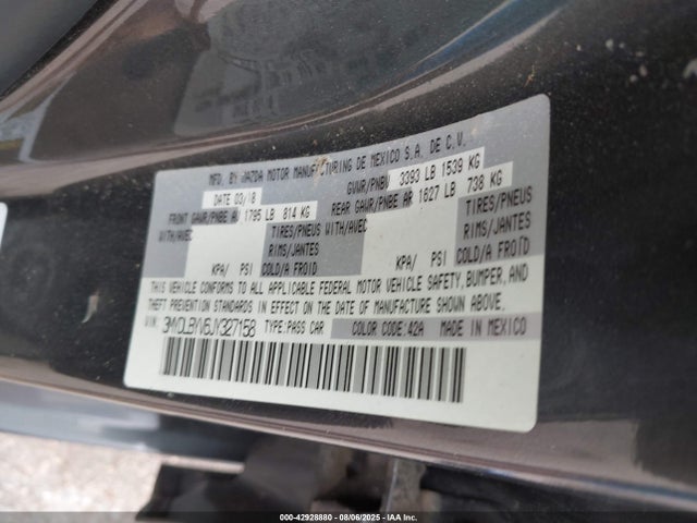 3MYDLBYV6JY327158 Toyota p5v