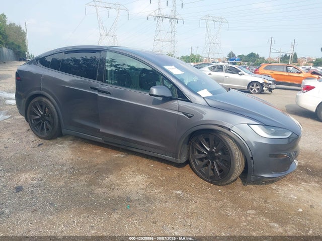 2023 TESLA MODEL X 7SAXCBE53PF417570 Photo 0