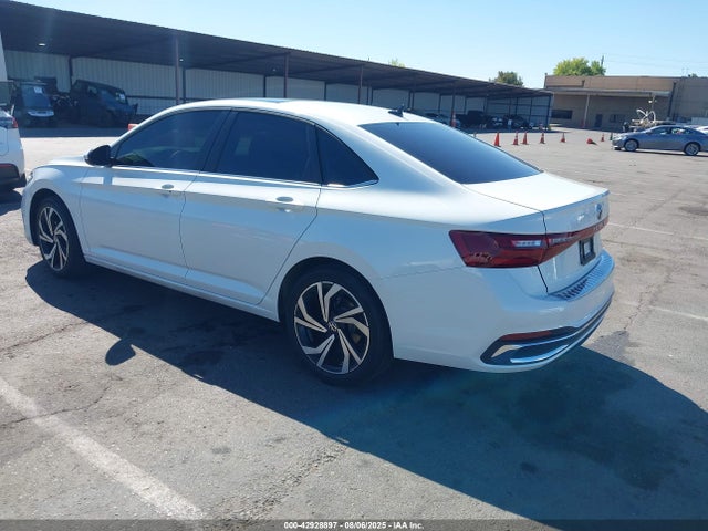 3VWGX7BU7SM077433 Volkswagen tsi