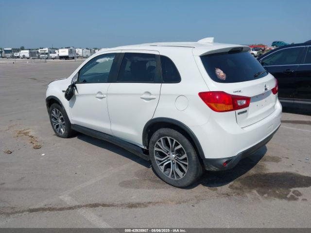 2017 MITSUBISHI OUTLANDER SPORT JA4AP3AU0HZ047887 Photo 2