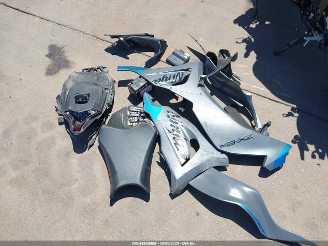JKBZXJK11SA009761 Kawasaki Ninja Zx-6r