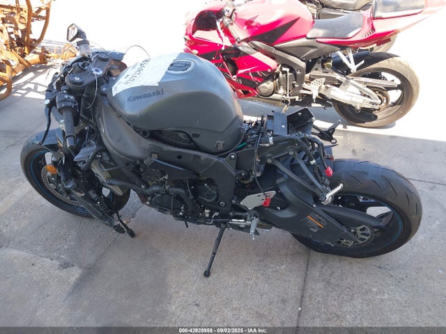 JKBZXJK11SA009761 Kawasaki Ninja Zx-6r