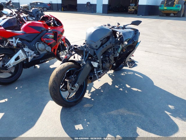 JKBZXJK11SA009761 Kawasaki Ninja Zx-6r