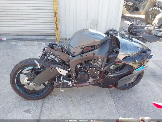 JKBZXJK11SA009761 Kawasaki Ninja Zx-6r