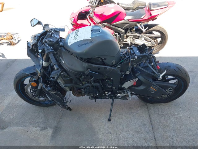 JKBZXJK11SA009761 Kawasaki Ninja Zx-6r