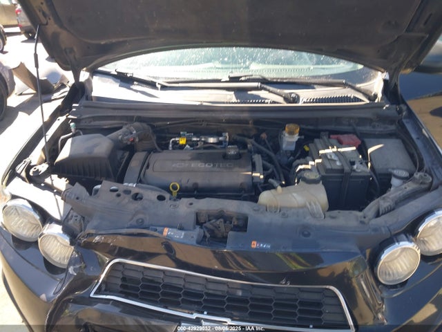 1G1JC5SHXG4180398 Chevrolet luw - e85 max