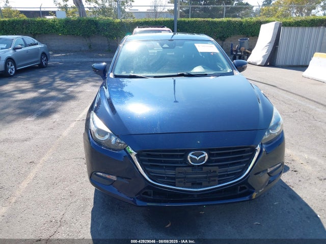 3MZBN1V33JM183666 Mazda py