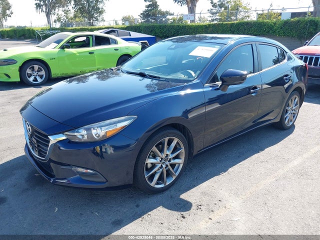 3MZBN1V33JM183666 Mazda py