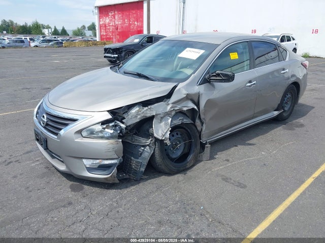 1N4AL3AP2EN385800 Nissan 2014