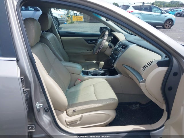 1N4AL3AP2EN385800 Nissan 2014