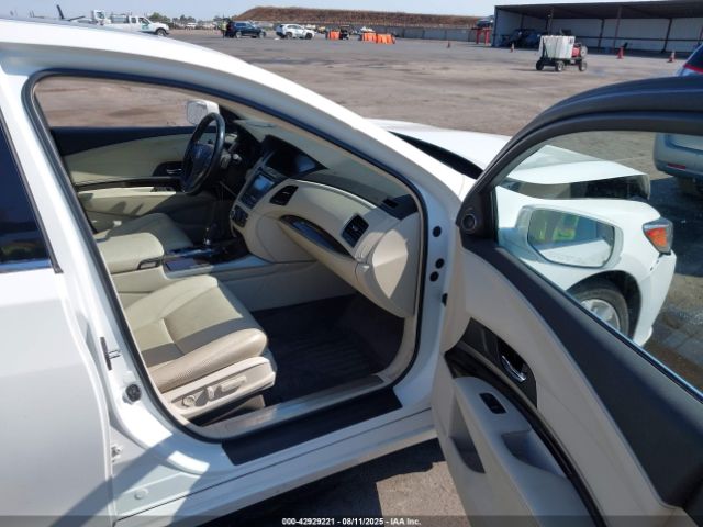 2015 ACURA RLX JH4KC1F56FC001135 Photo 4