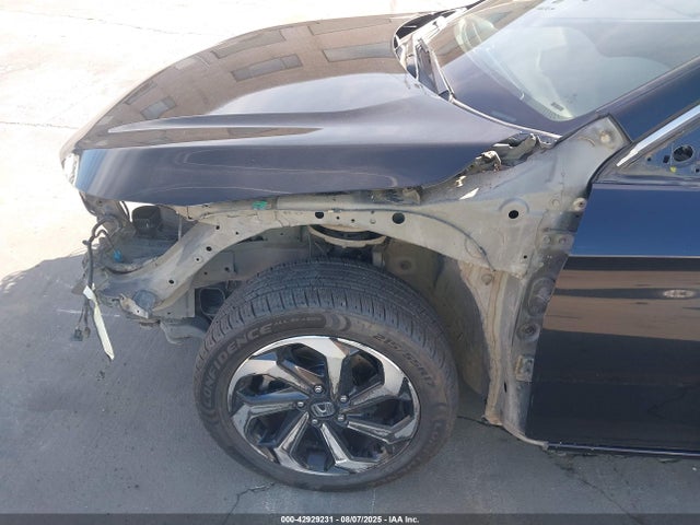 1HGCR2F88GA132988 Honda k24w1