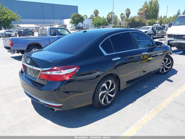 1HGCR2F88GA132988 Honda k24w1