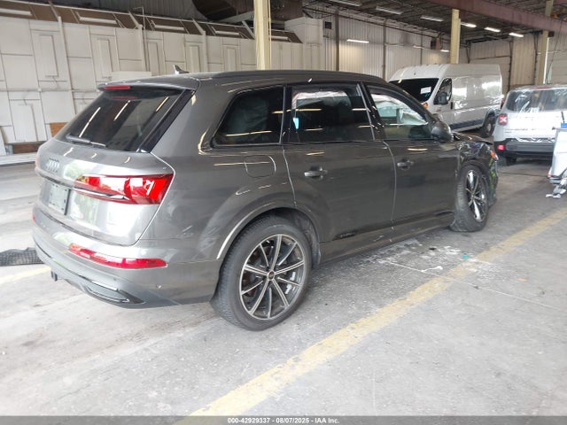 2023 AUDI Q7 WA1LXBF73PD005389 Photo 3