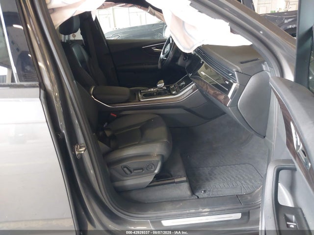 2023 AUDI Q7 WA1LXBF73PD005389 Photo 4